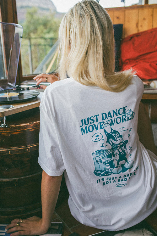 Washed Just Dance Cat Music White T-shirt