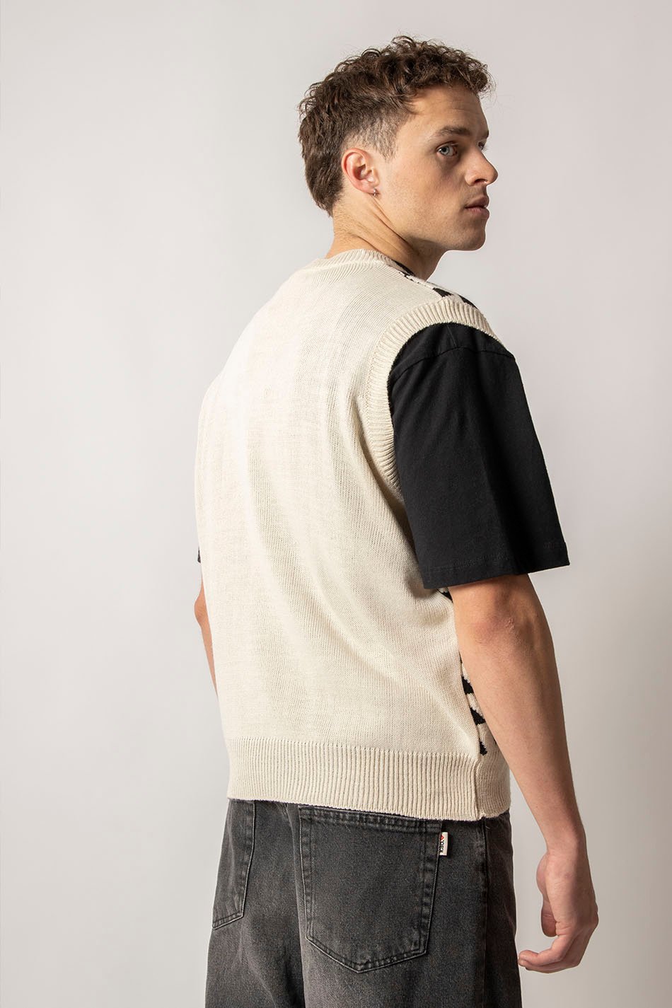 Vermont Ivory/Black Vest